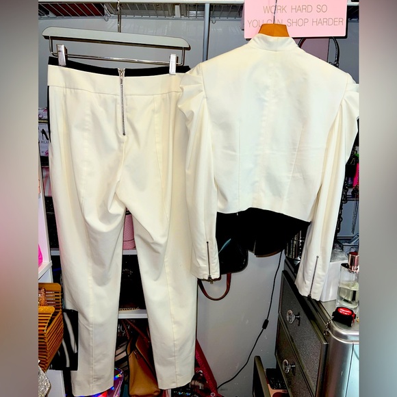 Bebe suit black and white - Picture 6 of 13